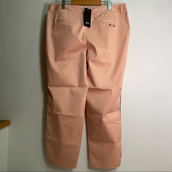 NEW Oakley Pink Chino Golf Pants Women’s Size Large - Picture 8 of 10